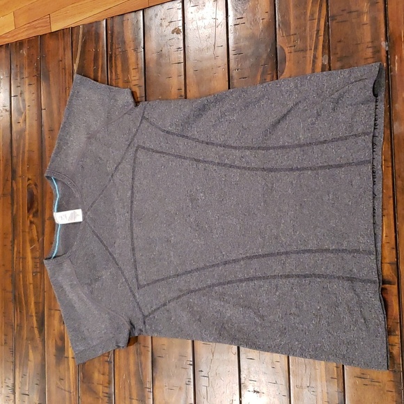 Ivivva fly tech short sleeve - Picture 2 of 6